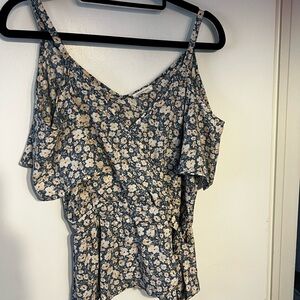 Sienna Sky Floral Off-Shoulder Women's Blouse Size Medium